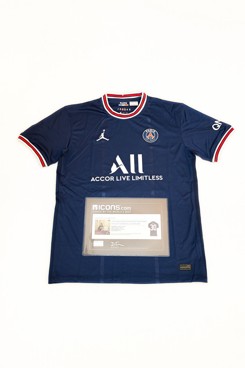 Lionel Messi - Paris Saint-Germain Signed Jersey - Icons COA