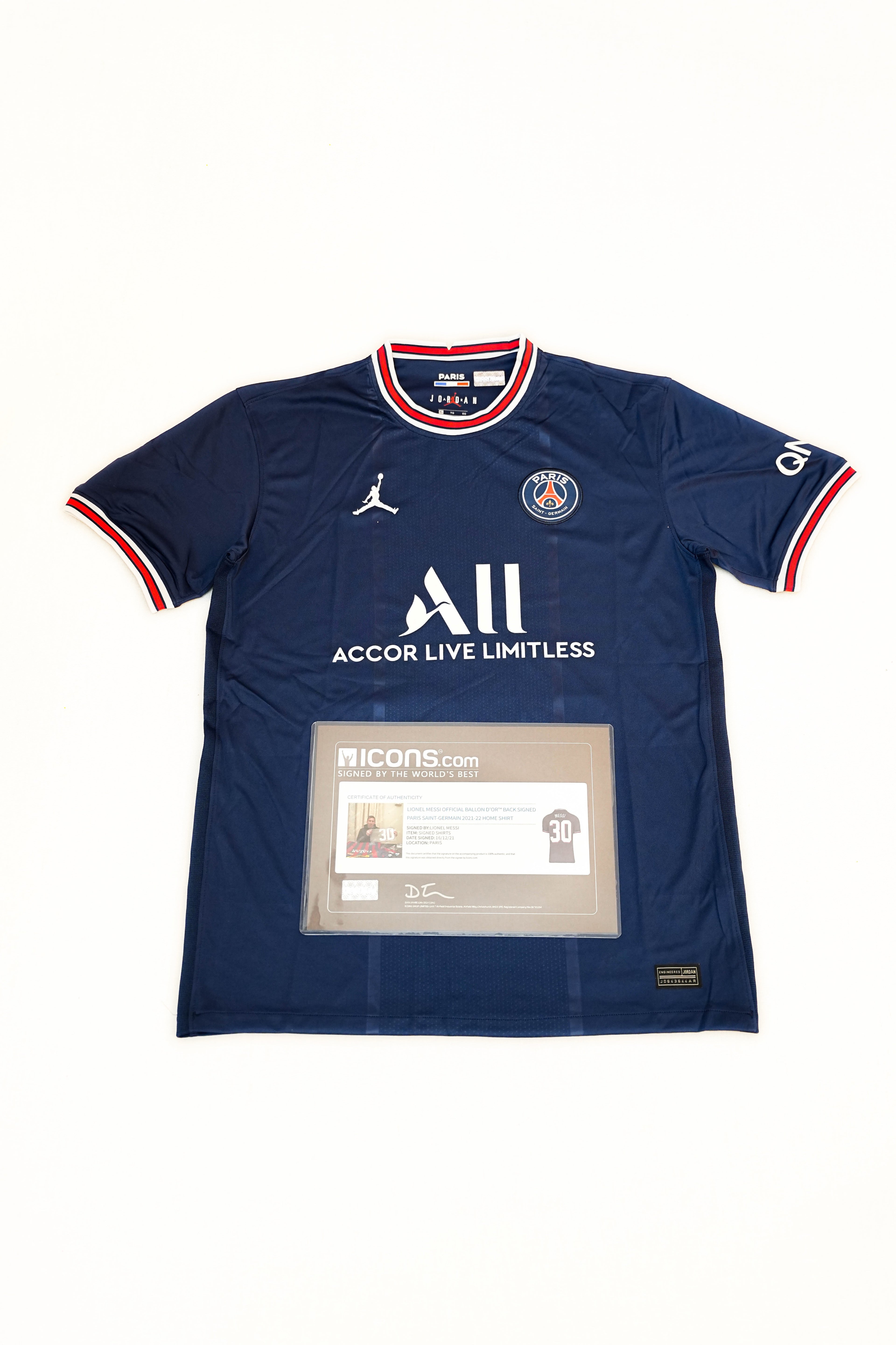 Lionel Messi - Paris Saint-Germain Signed Jersey - Icons COA